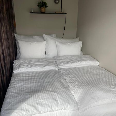 Modern Apartment Only 5 Minutes From City Centre Bergen Exterior photo